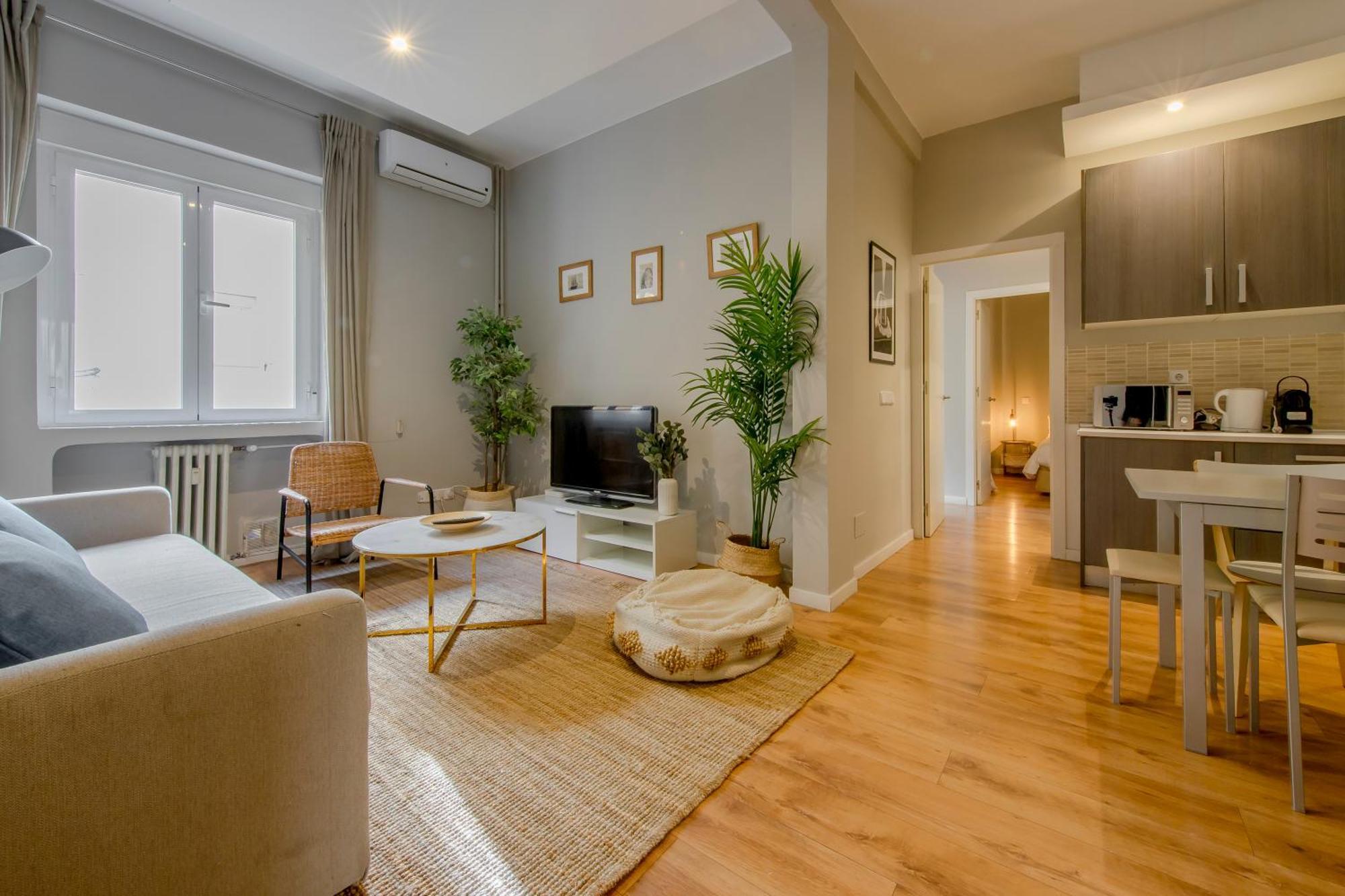 Excelente Piso De 3 Habitaciones En La Latina-Centro Мадрид Экстерьер фото